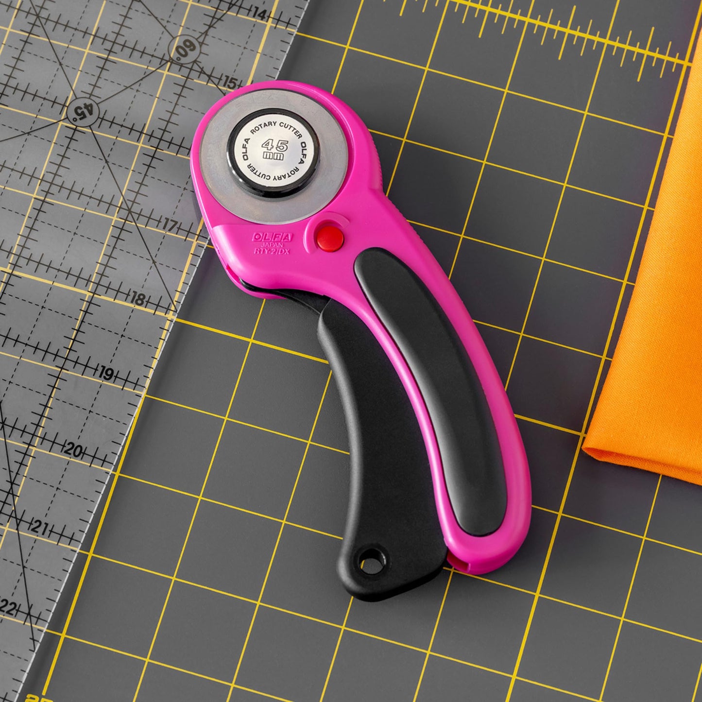 45MM Ergo Cuter Magenta