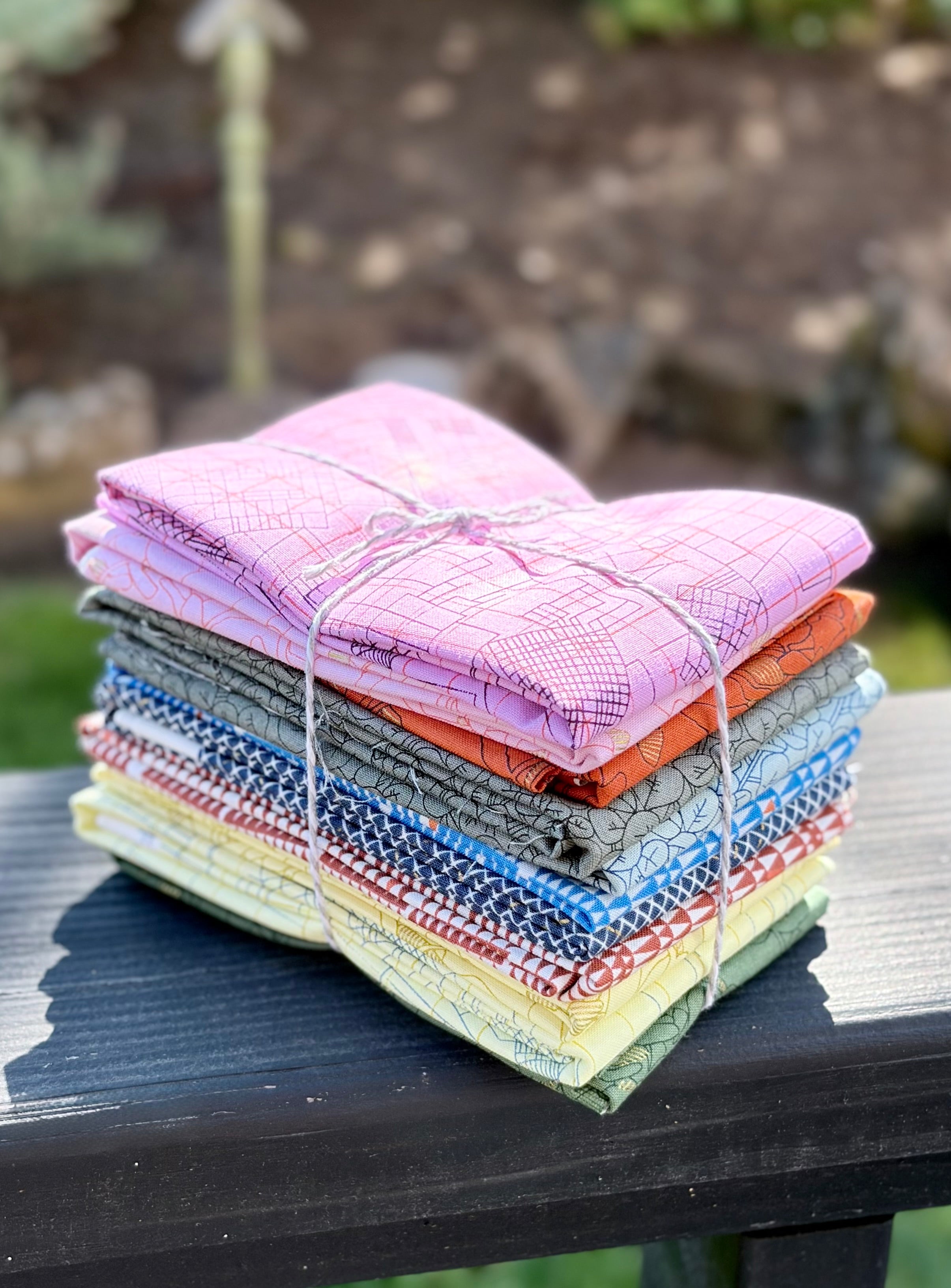 Collection CF Fat Quarter Bundle