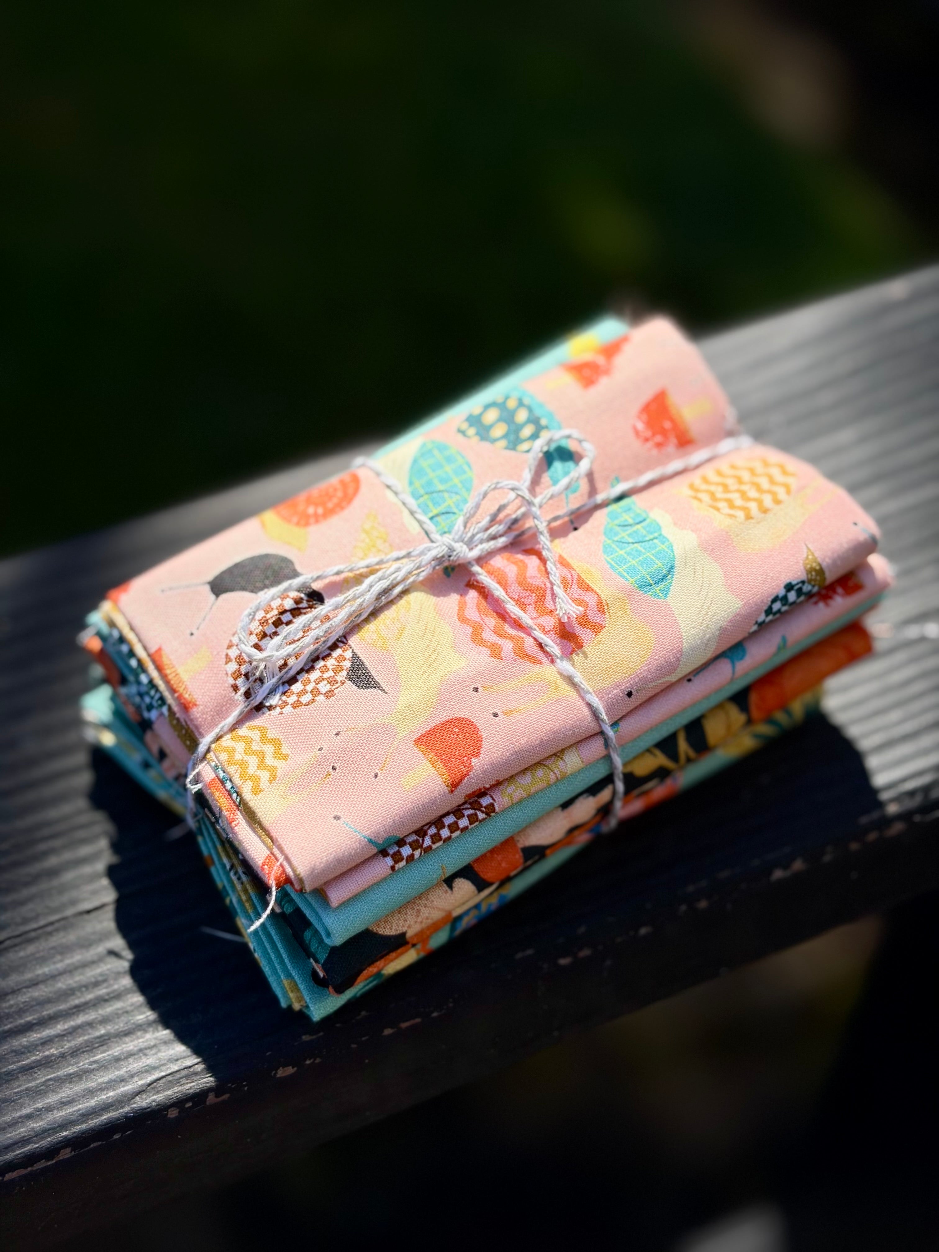 Flora & Fauna Fat Quarter Bundle