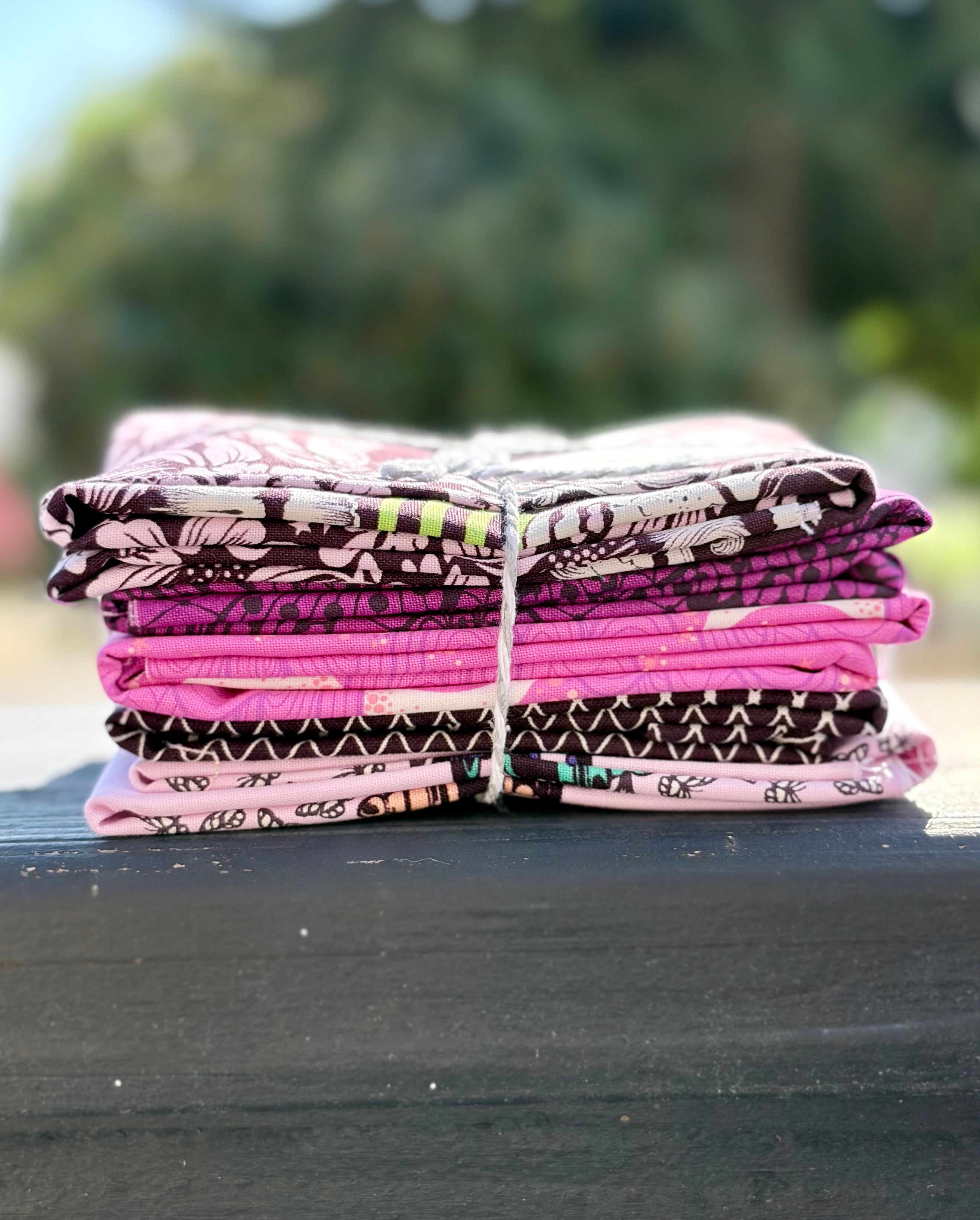 Nightshade Deja Vu Fat Quarter Bundle