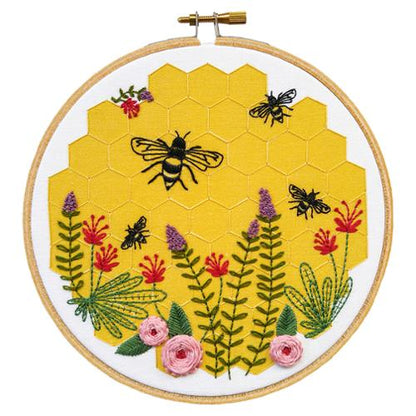 Embroidery Kit - Bee Lovely