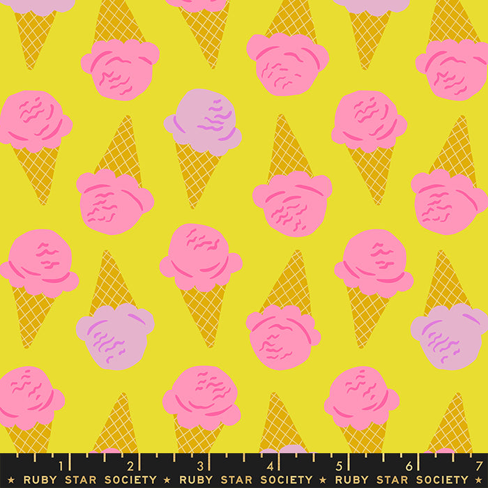 Sugar Cone: Ice Cream Cones in Citron (3/4 Yard)