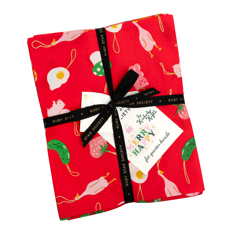 PRE-ORDER: Decorating Day "Merry Happy" Quilt Kit