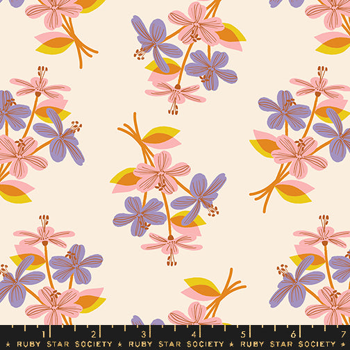 Favorite Flowers: Nosegay in Natural (3/4 Yard)